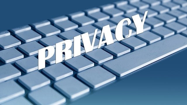 個人情報保護委員会は、データの外部提供の例外規定について新たな方針を発表